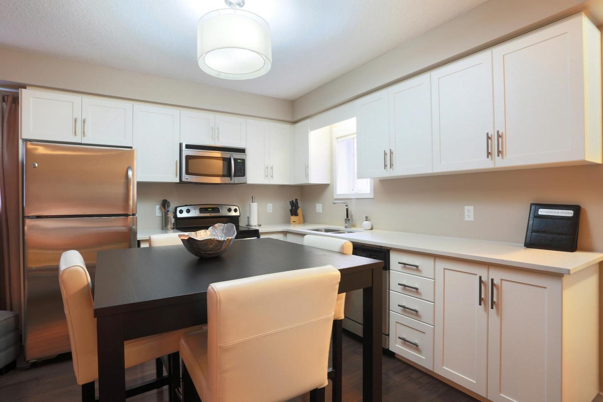 קיטצ'נר Boardwalk Homes - Executive Townhomes מראה חיצוני תמונה